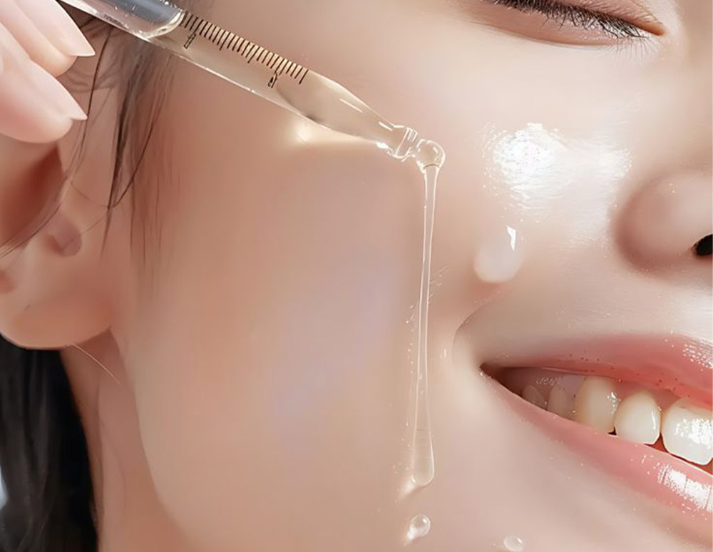 Acne Removing  Essence